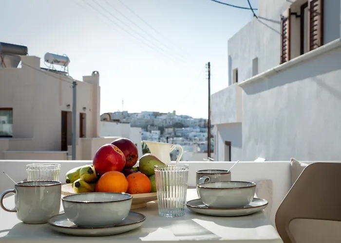 Short Lemon Tree * Naxos City